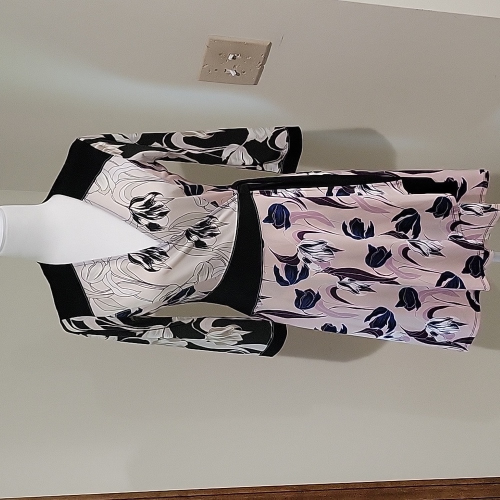 BCBG MAXAZRIA Wrap Dress sz S